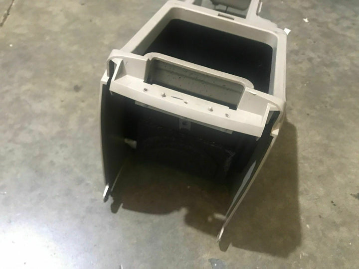 Subaru Liberty Outback Wagon Gen 3 4 4TH 03 - 09 H6 Center Console Compartment