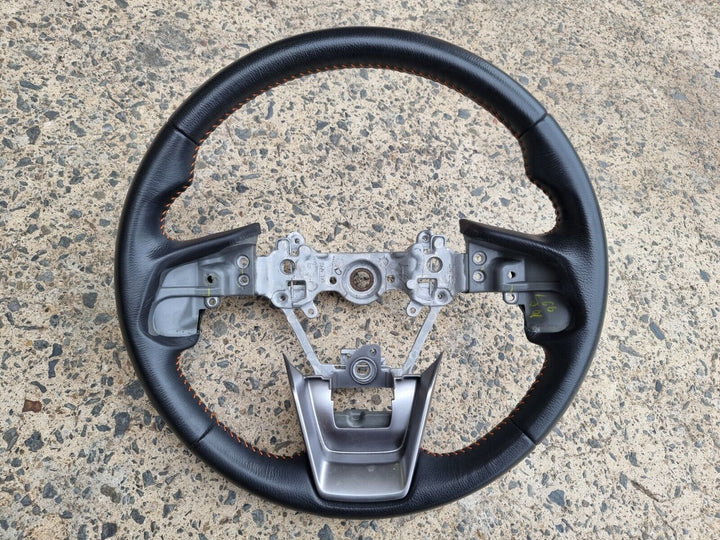 Subaru XV GT 17 -21 Leather Steering Wheel Bluetooth Buttons Type Excellent Cond