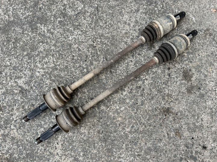 Subaru Impreza GH 2008 - 11 Rear Driveshafts CV Joints Drive Shaft Diff Genuine