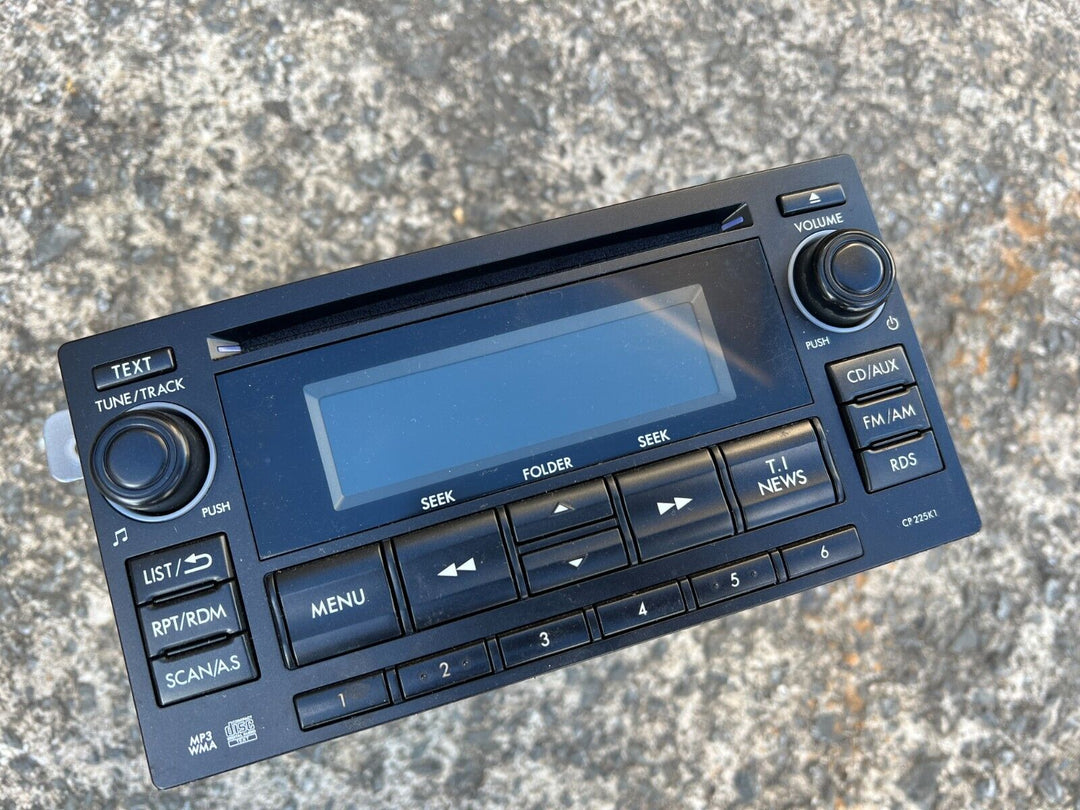 Subaru Forester Wagon SH 2011 - 2012 Stereo CD MP3 Player Head Unit AUX 3300B