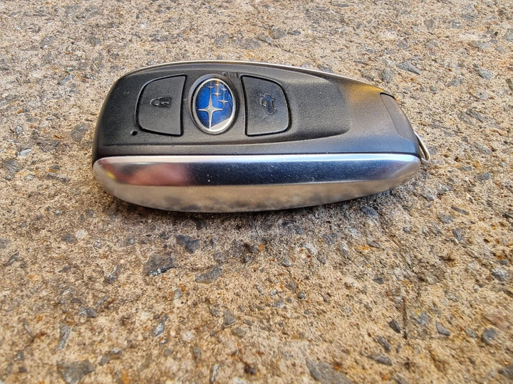 Subaru Impreza GJ G402012 - 16 Factory Key FOB Immobiliser Button Sedan GENUINE