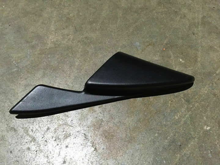 Subaru Liberty Outback GEN 4 03 09 Inside Door Corner Trim Moulding Left Piece