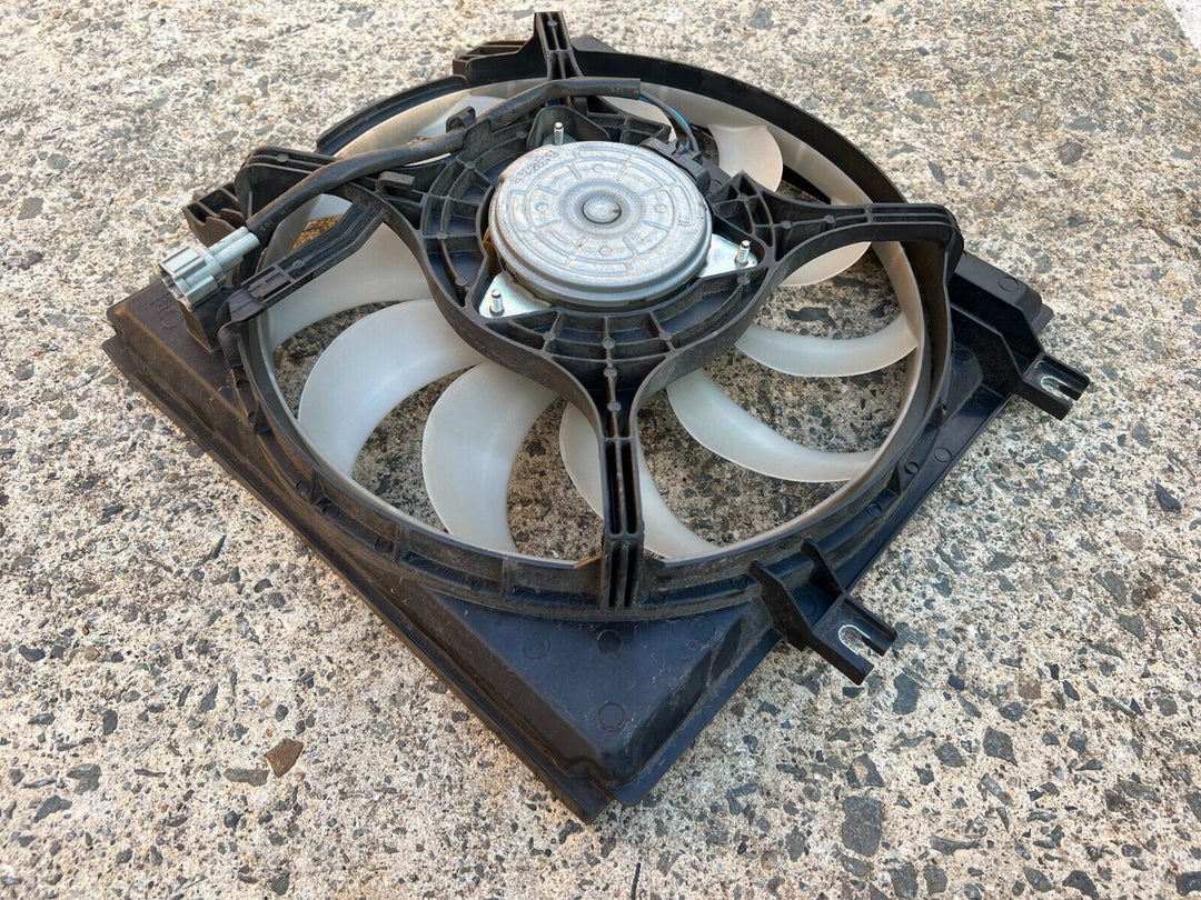 Subaru Impreza GJ G4 12 - 16 Driver Side Cooling Thermo Fan AC A/C RH GENUINE