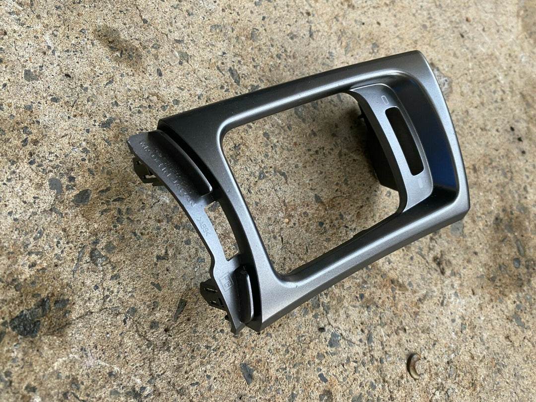 Subaru Impreza RS WRX GH G3 08 - 14 Factory Drivers Side Dash Vent Surround Trim