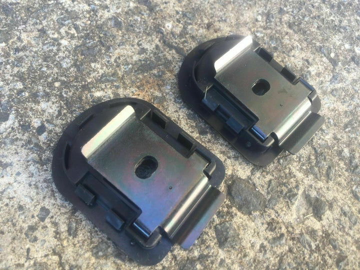 Subaru Liberty Outback 03 - 06 GEN 4Boot Hatch Interior Side Fixing Clips Pair