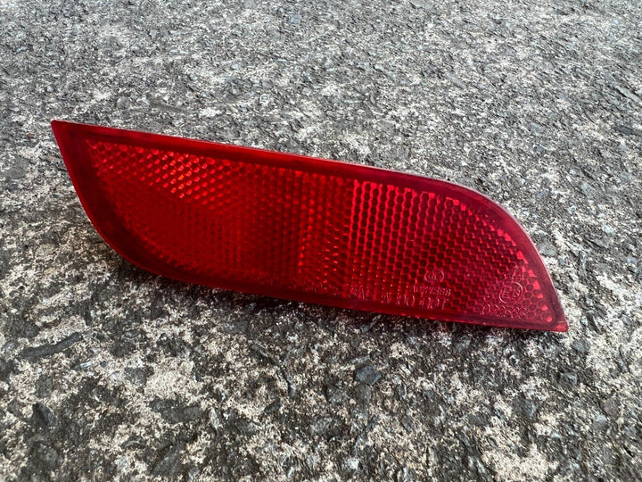 Subaru Impreza RS 08 - 11 Rear Bumper Bar Reflector Light Insert Right R GENUINE