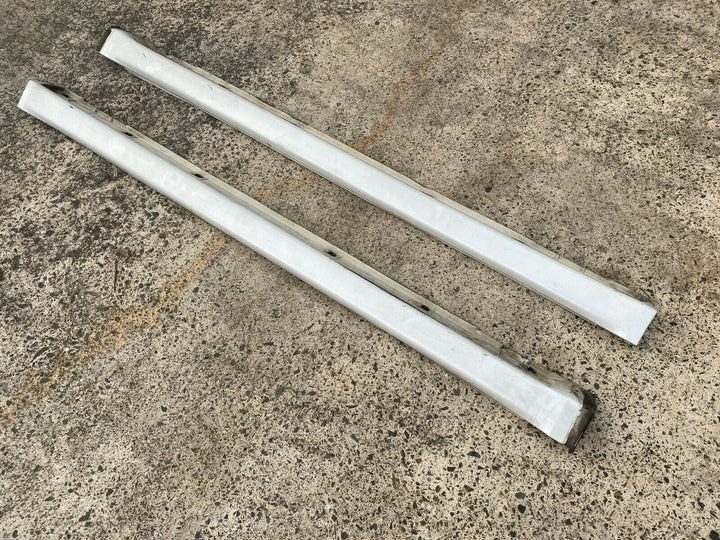 Subaru Liberty GT Gen4 03 - 06 Factory Side Skirts Set LH RH White 36J Genuine