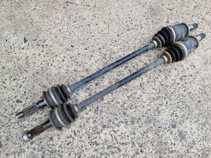 Genuine Subaru XV GT 17 -21 Factory Rear Drive Shafts Driveshaft CV's CV Joints