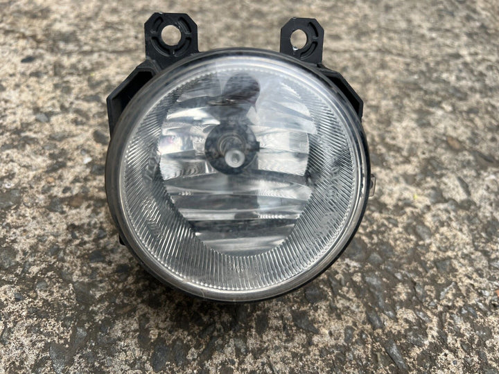 Genuine Subaru Forester SJ 15-18 Left Right Driver Passenger Fog Spot Light Lamp