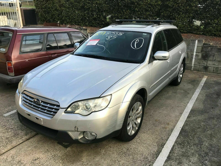 Subaru Outback Spec B GEN 4 H6 Front Bumper Bar Fog Lights Spot Light Left Right