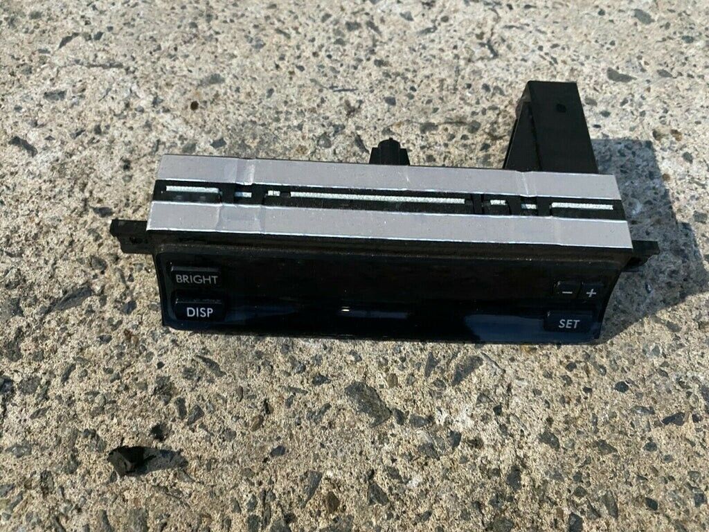 Subaru Liberty Outback 2003 - 06 Gen 4 Dash Clock 4 Button Brightness Type